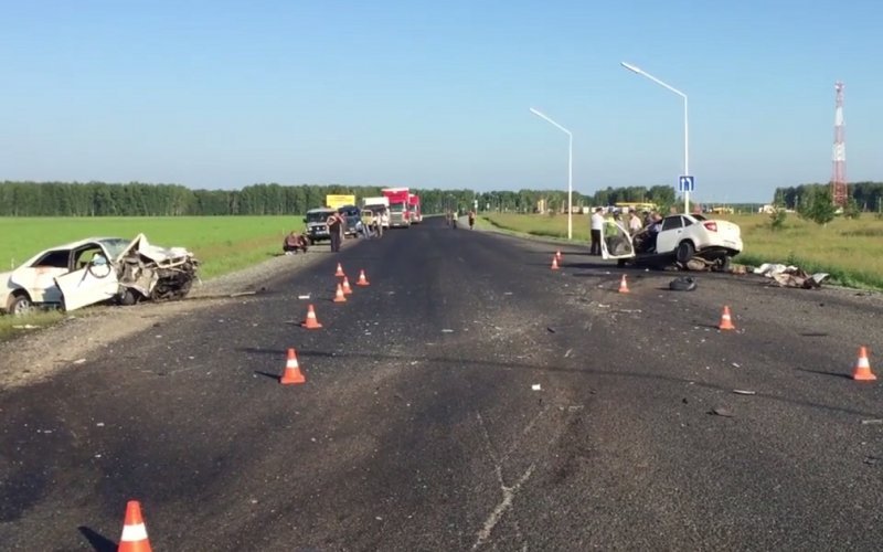 Житель Новосибирской области выжил в страшном ДТП под Омском